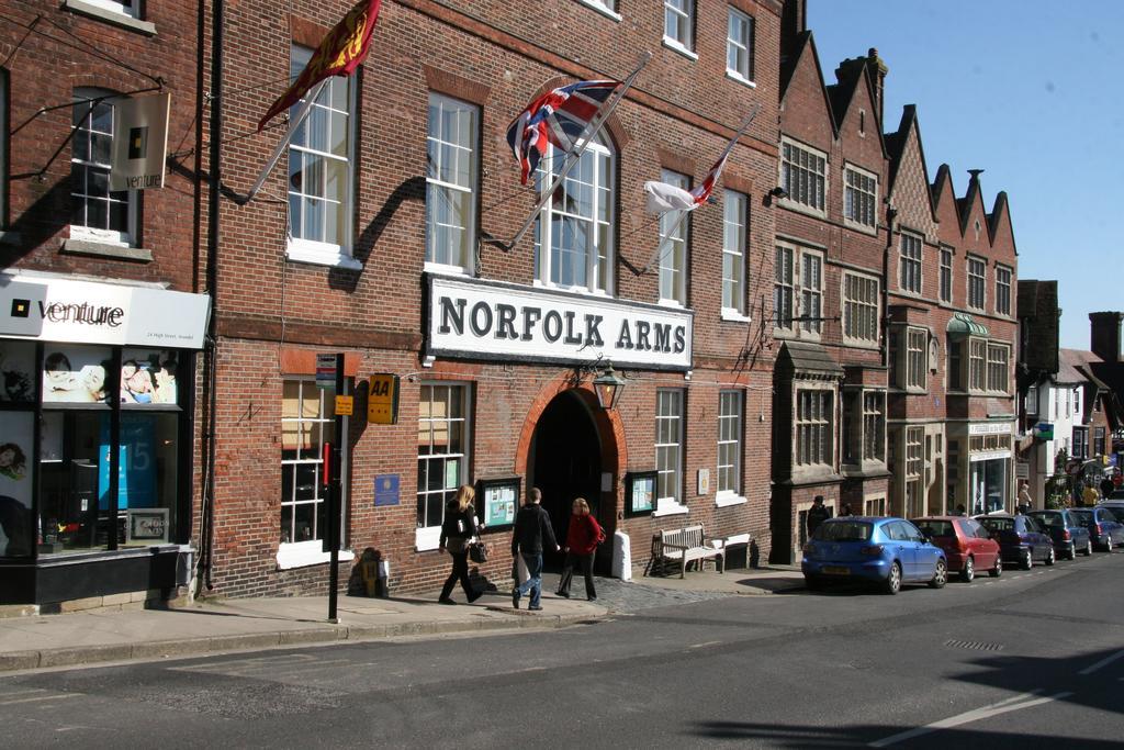 Norfolk Arms Hotel Аръндел Екстериор снимка